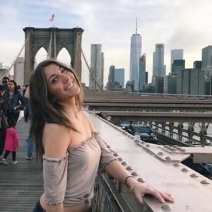 Meet your Posher, Christina